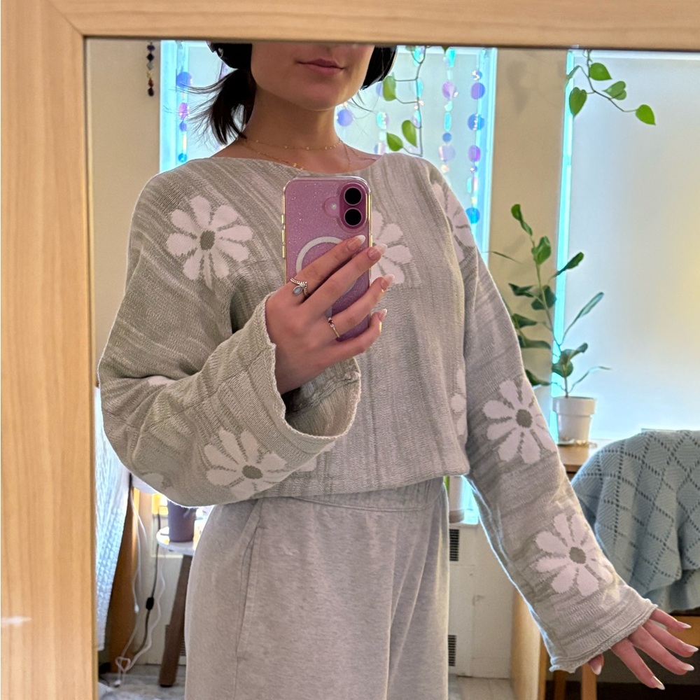 Altar’d State Groovy Green and White Flower Knit Sweater